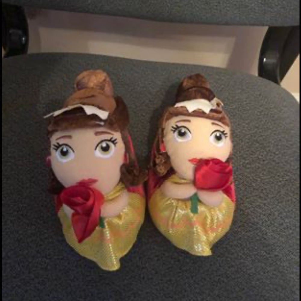Shoes - Picture 2 of 3